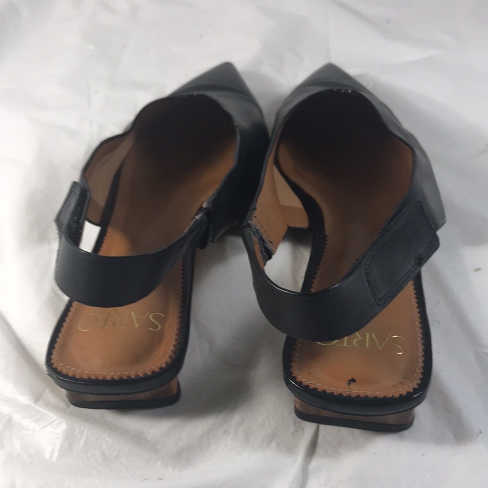 Sarto Women’s Elegant Black Leather Pointy Toe Triangular Heel Slingback Flats - Picture 3 of 8